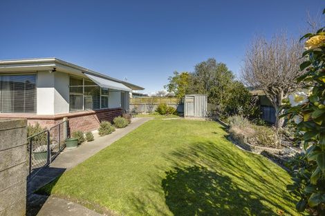 Photo of property in 2/80 Clarence Cox Crescent, Pirimai, Napier, 4112