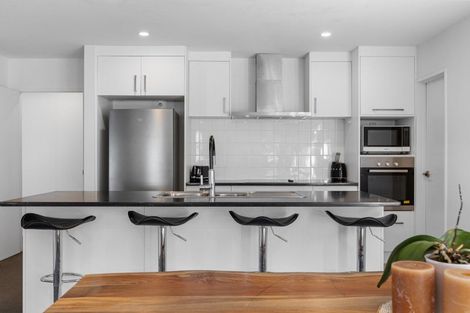 Photo of property in 46 Ballintoy Park Drive, Welcome Bay, Tauranga, 3175