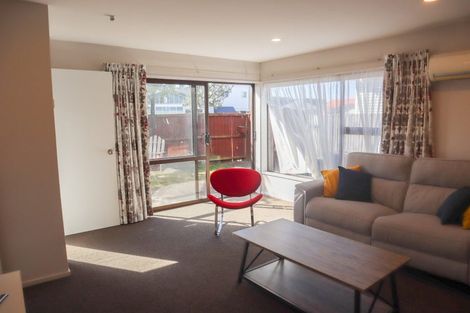 Photo of property in 3/2 Canon Street, St Albans, Christchurch, 8014