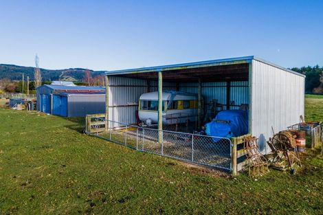 Photo of property in 11 Hunt Street, Waimate, 7978