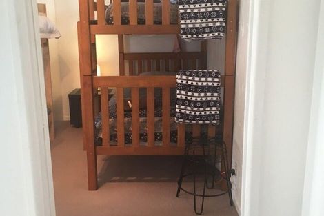 Photo of property in 6 Long Street, Torbay, Auckland, 0630