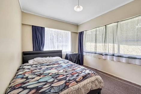 Photo of property in 16 Bacot Place, Howick, Auckland, 2014