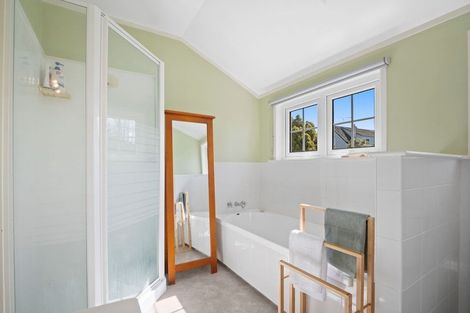 Photo of property in 12 Regia Close, Half Moon Bay, Auckland, 2012