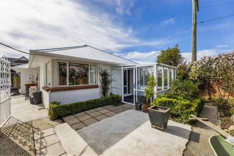 Photo of property in 7 Grant Street, Dunedin Central, Dunedin, 9016