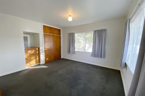 Photo of property in 58 Broderick Road, Johnsonville, Wellington, 6037