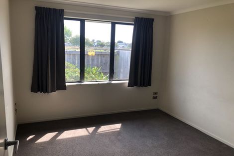 Photo of property in 102u7 Old Farm Road, Hamilton East, Hamilton, 3216