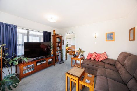 Photo of property in 85 Geraldine Crescent, Cloverlea, Palmerston North, 4412
