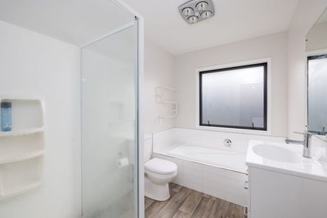 Photo of property in 4 Hartford Crescent, Rolleston, 7615