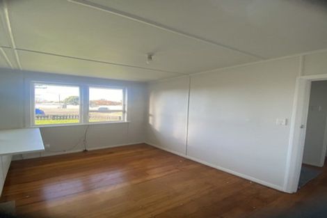 Photo of property in 419-421 Kotuku Street, Camberley, Hastings, 4120