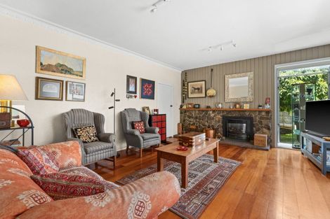 Photo of property in 22 Lucknow Road, Havelock North, 4130