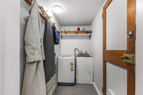 Photo of property in 95 Te Wharepouri Street, Berhampore, Wellington, 6023