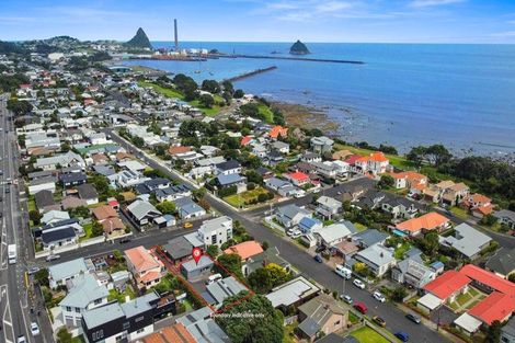 Photo of property in 17a Cutfield Road, New Plymouth, 4310