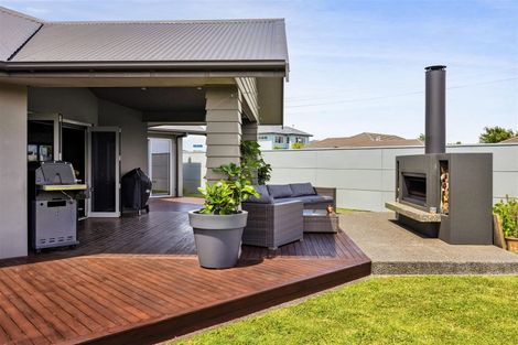 Photo of property in 1 Ta Paora Drive, Bell Block, New Plymouth, 4312