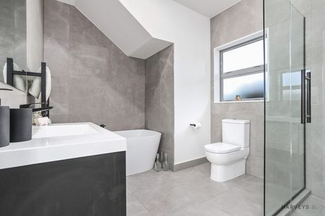 Photo of property in 251a Golf Road, Titirangi, Auckland, 0604