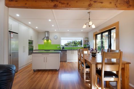 Photo of property in 19 Jillett Street, Titahi Bay, Porirua, 5022