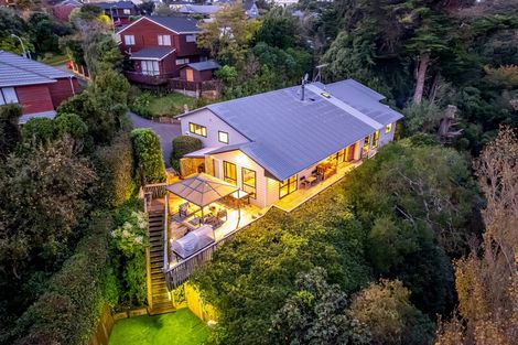 Photo of property in 48 Sailmaker Close, Whitby, Porirua, 5024