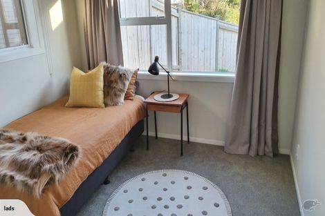 Photo of property in 20u7 Glanmire Road, Newlands, Wellington, 6037