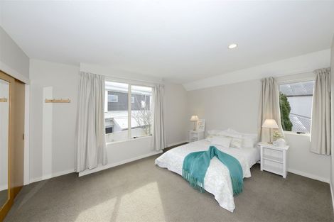 Photo of property in 30 Oakford Close, Riccarton, Christchurch, 8011