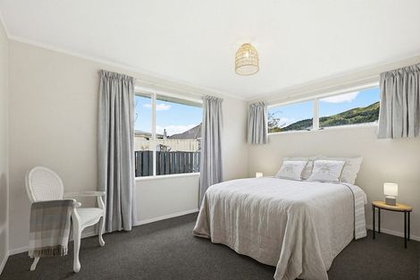 Photo of property in 30a Coates Street, Tawa, Wellington, 5028