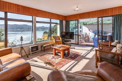 Photo of property in 2480 Wyuna Bay Road, Wyuna Bay, Coromandel, 3581