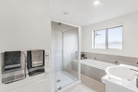 Photo of property in 5 Beachvale Drive, Kaiapoi, 7630