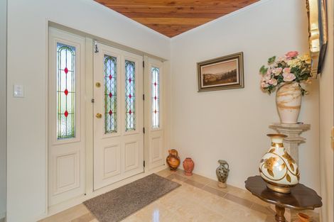 Photo of property in 28 Easton Way, Levin, 5510