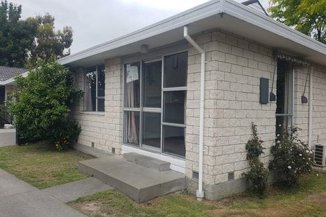 Photo of property in 12 Ruddenklau Lane, Bishopdale, Christchurch, 8053