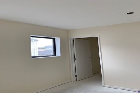 Photo of property in 10 Tapuwae Way, Mangere Bridge, Auckland, 2022