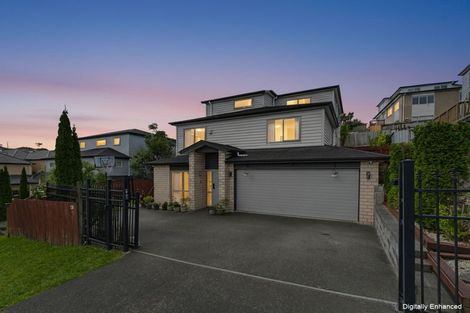 Photo of property in 21 San Prospero Crescent, Henderson, Auckland, 0612