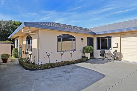 Photo of property in 33 Pembroke Street, Taradale, Napier, 4112