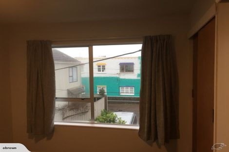 Photo of property in 218u2 Onepu Road, Lyall Bay, Wellington, 6022