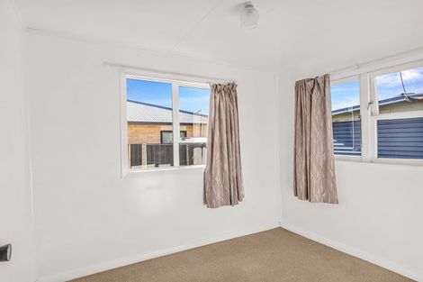 Photo of property in 35 Queen Street, Westport, 7825