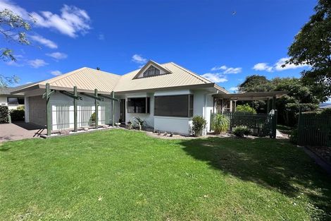 Photo of property in 34 Warwick Drive, Lynmore, Rotorua, 3010