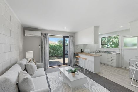 Photo of property in 2/100 Southampton Street, Sydenham, Christchurch, 8023