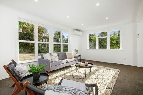 Photo of property in 7 Cheshire Street, Cannons Creek, Porirua, 5024