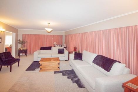 Photo of property in 25 Cranwell Street, Churton Park, Wellington, 6037