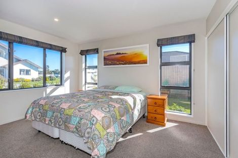 Photo of property in 15 Maitland Crescent, Rolleston, 7614