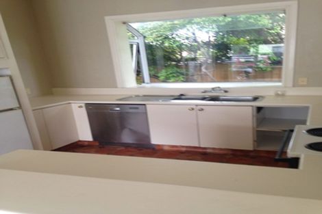 Photo of property in 37 Lyndon Street, Riccarton, Christchurch, 8041