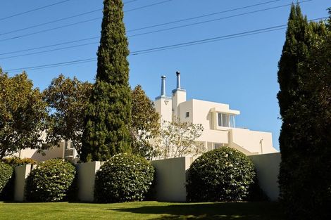 Photo of property in 168 Te Mata Peak Road, Havelock North, 4130