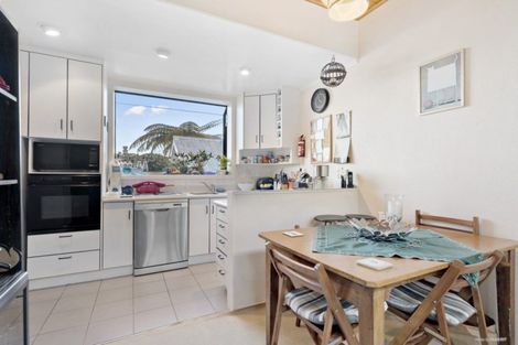 Photo of property in 78 Todman Street, Brooklyn, Wellington, 6021