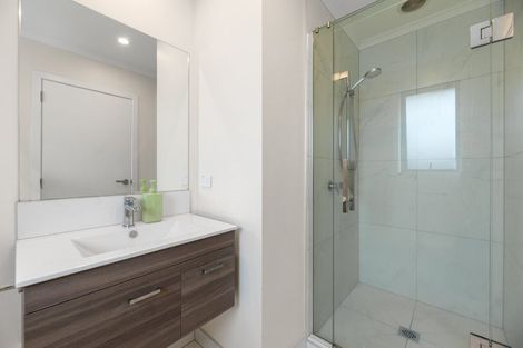 Photo of property in 1 Nursery Lane, Papamoa, 3118