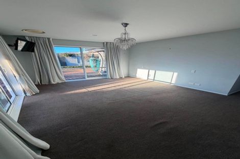 Photo of property in 160 Pacific Road, North New Brighton, Christchurch, 8083