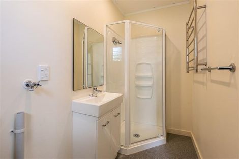 Photo of property in 4a/8 Howard Street, Mount Cook, Wellington, 6021