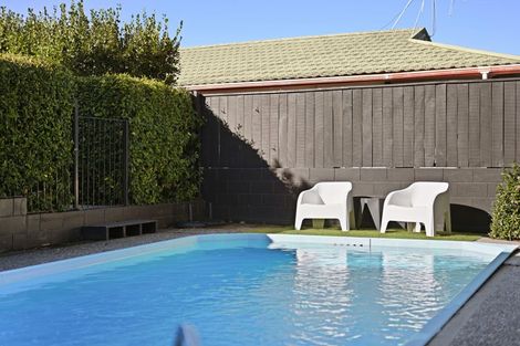 Photo of property in 33a Carey Street, Maeroa, Hamilton, 3200