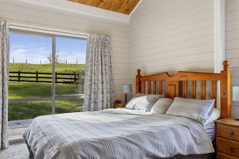 Photo of property in 1082 Mapara Road, Kinloch, Taupo, 3385