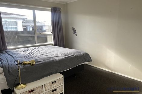 Photo of property in 19 Salford Avenue, Redwood, Christchurch, 8051
