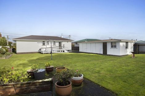 Photo of property in 42 Reid Avenue, Hawera, 4610