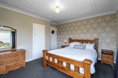 Photo of property in 18 Ballantrae Street, Wallacetown, 9816