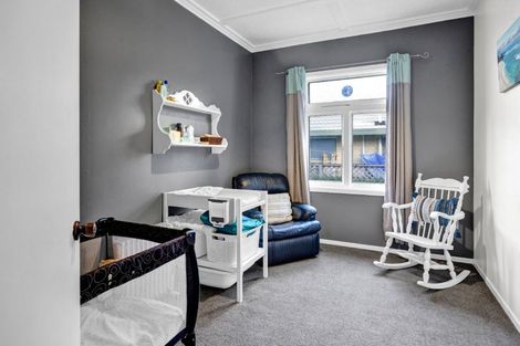 Photo of property in 26 Tainui Terrace, Inglewood, 4330