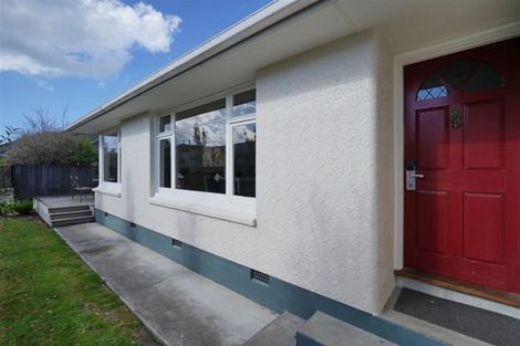 Photo of property in 420 Memorial Avenue, Burnside, Christchurch, 8053